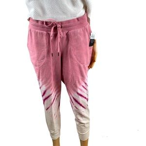 Torrid Fleece Pink Crop Active Jogger Super soft and comfy! NWT Size M/L